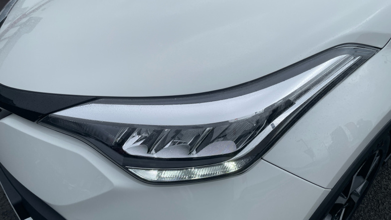 Toyota C-HR 1.8 Hybrid Design 5dr CVT Hybrid Hatchback